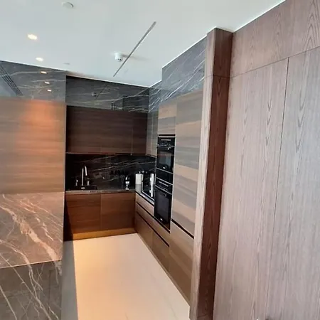 Apartment Del Mar 2 Luxe Bedroom 'c' Highrise Limassol
